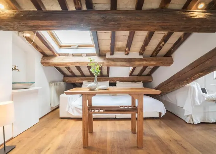 Pantheon Charming Penthouse Lägenhet *