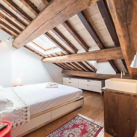 Pantheon Charming Penthouse Rome